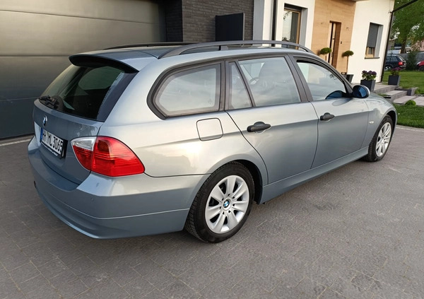 BMW Seria 3 cena 16950 przebieg: 271000, rok produkcji 2006 z Malbork małe 254